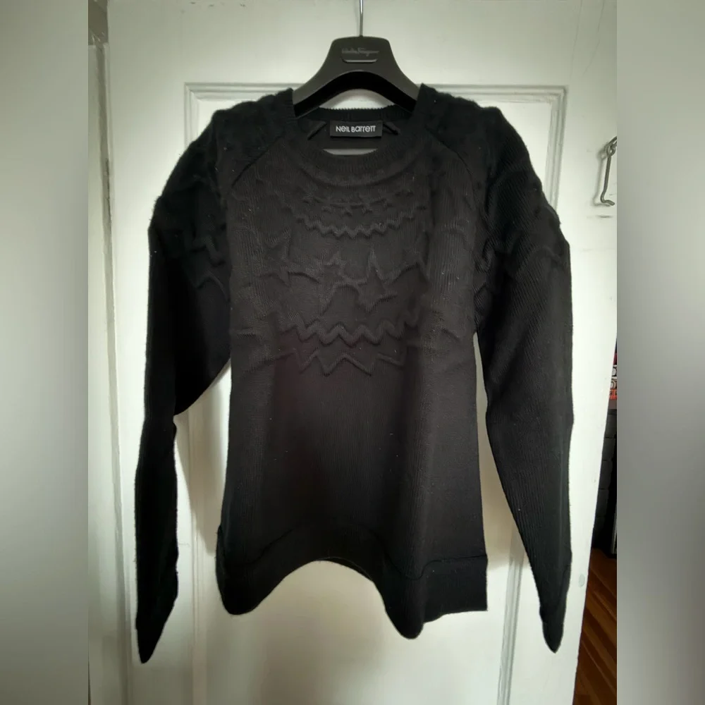 Neil Barrett Textured Black Crewneck Sweater - Picture 5 of 7